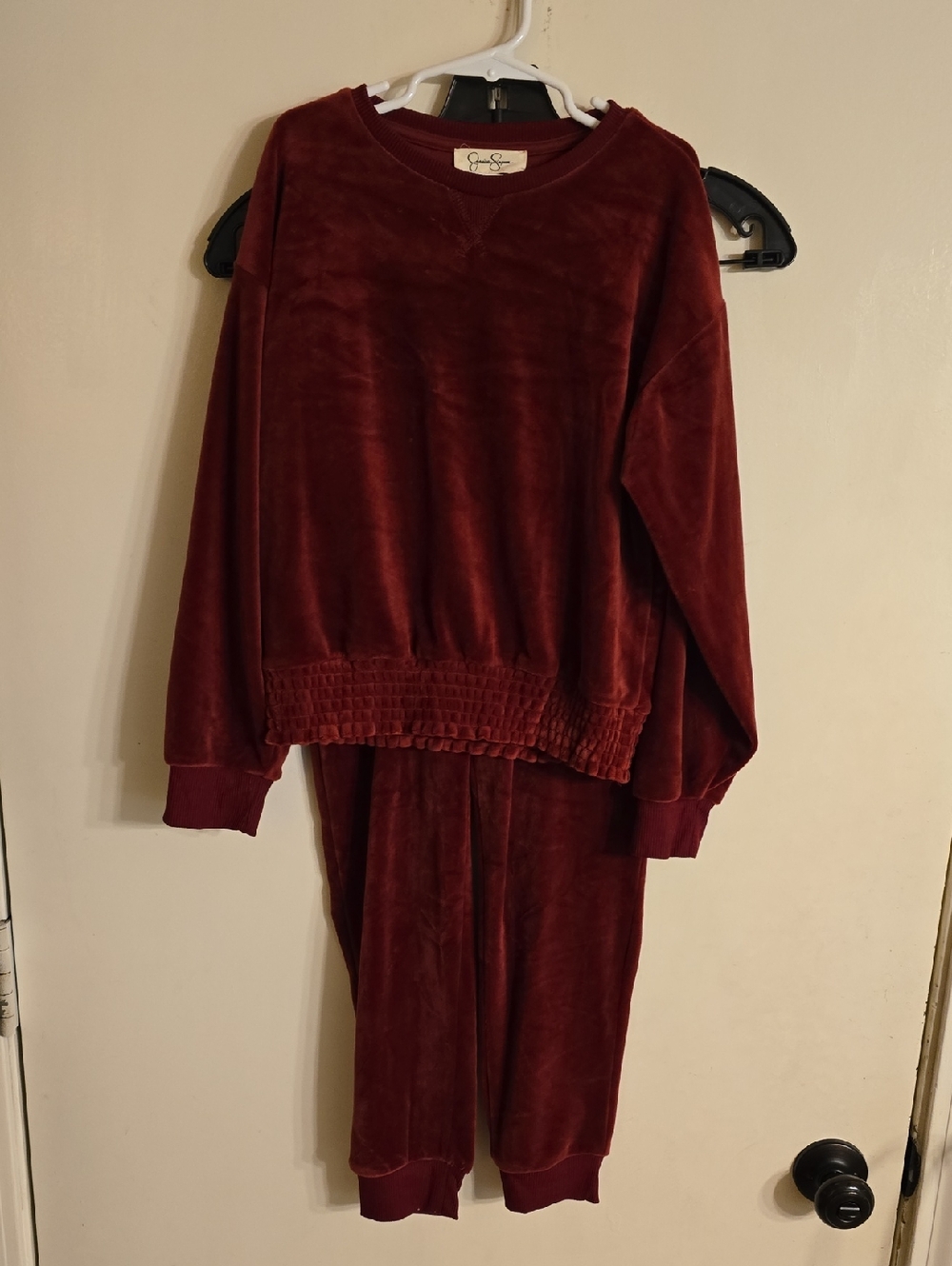 Jessica Simpson Girls Valour Sweatsuit Set in Burgundy